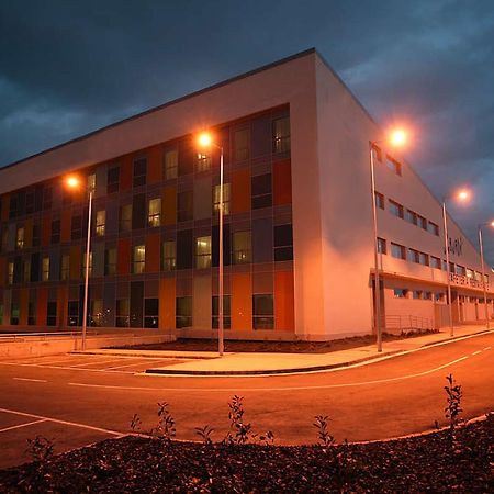 Ele Hotelandgo Arasur Miranda de Ebro Ngoại thất bức ảnh