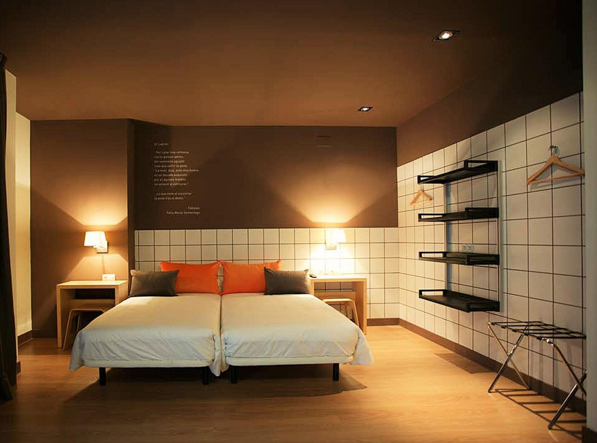 Ele Hotelandgo Arasur Miranda de Ebro Ngoại thất bức ảnh